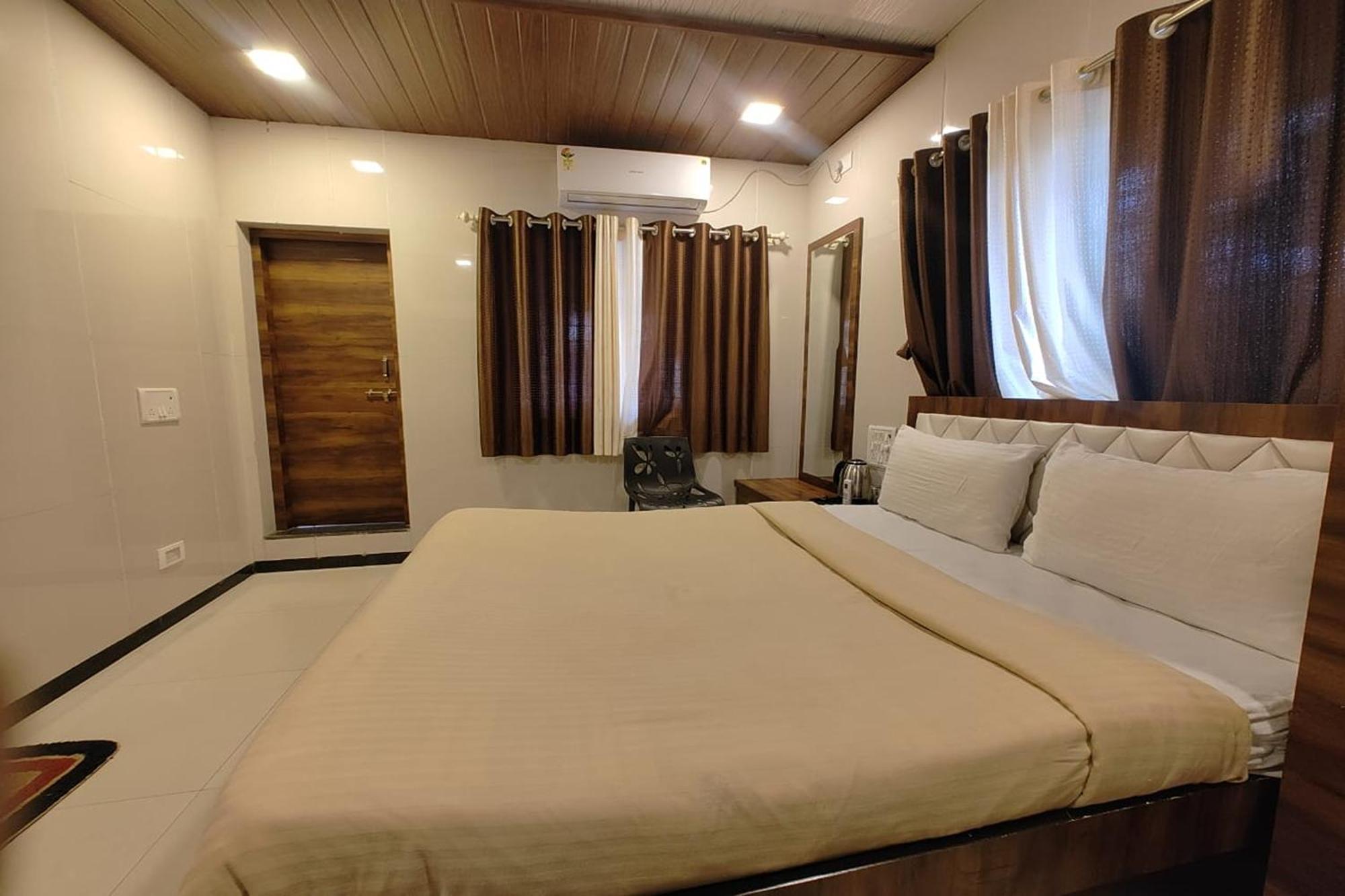 Crystal Villa Panchgani Ngoại thất bức ảnh